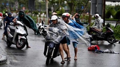 超强台风“摩羯”袭越北 马驻越使馆促在地国人防灾