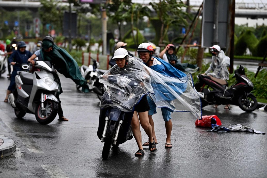 超强台风“摩羯”袭越北 马驻越使馆促在地国人防灾