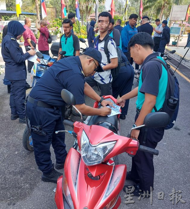 陸路交通局到學校宣導交通安全