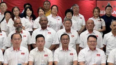 甲民政黨代表大會 | 顏炳南：無法接受在國盟被輕視 須反思民政前進之路