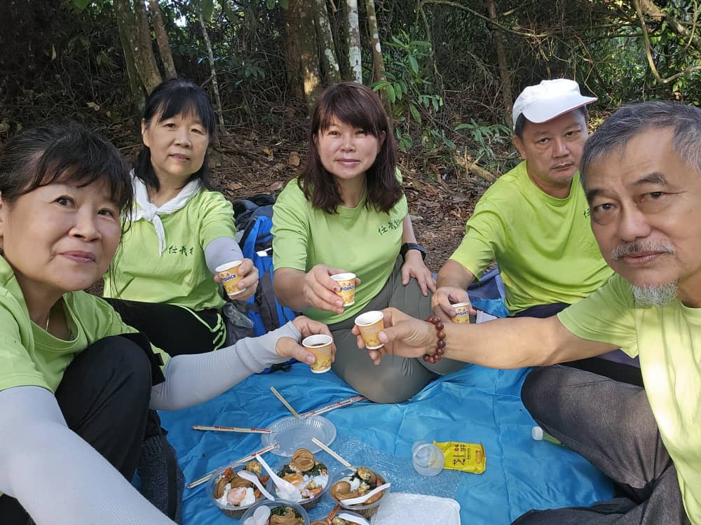 （共享稿，9月22日刊）有故事的人：享受爬山挑戰和美景  李進生爬喜馬拉雅山最難忘