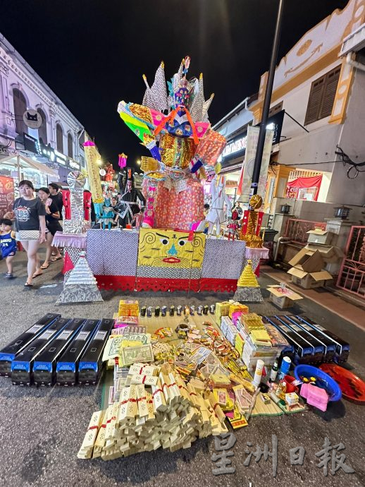 （古城第三版主文）颜天禄冀纳入旅游手册 盂兰胜会成促进文旅发展资源