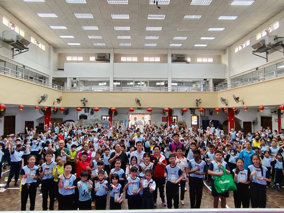 （大都会）星洲日报学生阅报计划有奖填字游戏颁奖礼暨走入校园活动：第三站