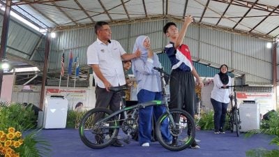 2部長走入校園 與中六生面對面交流