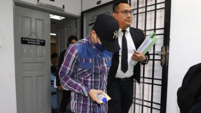 6岁女童被掳案 | 被告同样装扮现身法庭 10月杪再过堂