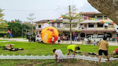 【特稿】中秋凝聚班卒村民   为生长土地换新装