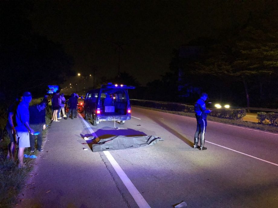 （已签发）柔：新山海边路午夜夺命车祸 1外籍脚车骑士命丧公路