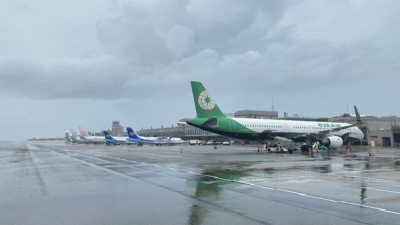 雷雨影響 澎湖機場暫停地面作業 航班延誤