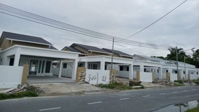 美里地稀建材涨价  发展商改建单层屋