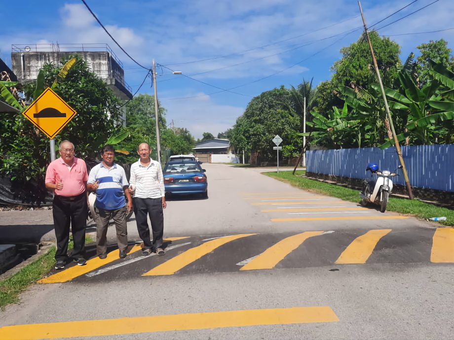 NS晏斗/晏斗金沙村路段建路礅，防止青少年非法飙车