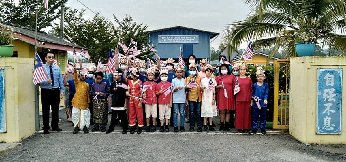 NS马口／阿逸依淡中华小学举行国庆日庆典活动