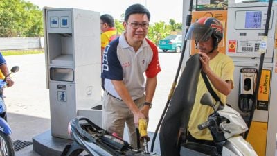 林財耀中心津貼添油 今在林開臻路蜆殼油站