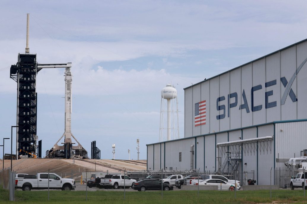 SpaceX 送億萬富翁上空 將將執行人類首次商業太空漫步任務