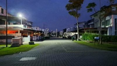 北方学院岭柏礼也 住宅区路灯失修