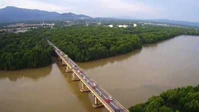 慕达河上游遭遇暴雨造成浑浊  或影响槟州水供