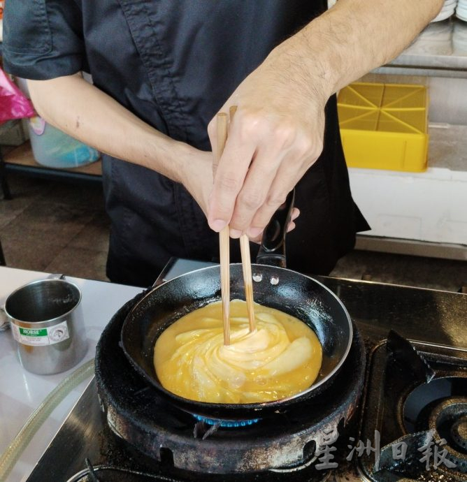 【人气美食】／金宝蛋佬旋风蛋包饭平靓正 卖相诱人香气扑鼻