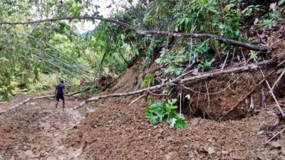 話望生郭部落土崩   逾千原住民失聯