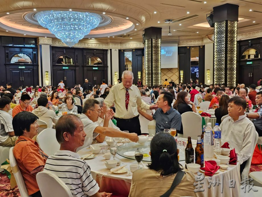 吉兰丹杂货食品商公会庆祝成立22周年联欢晚会