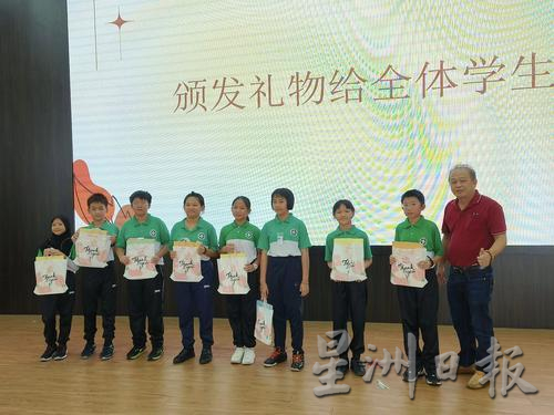 东：吉拉央华小幼年急救生活营学生受益良多