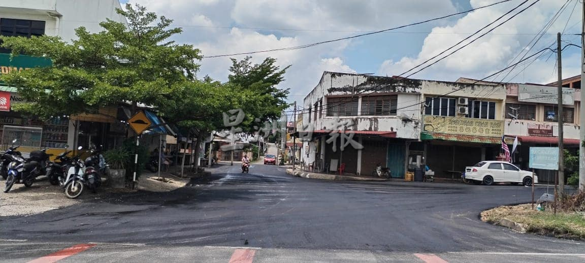 东：明光新村道路和沟渠获房地部拨款提升