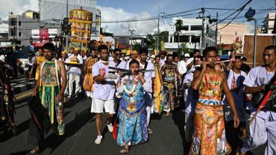 九皇爷诞泰国热闹登场 将带动5.7亿消费