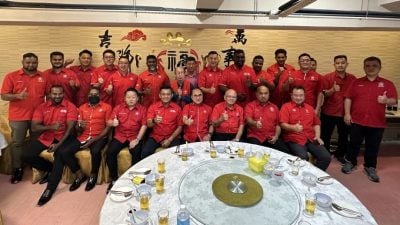 土团党选 | 土团非巫臂膀首竞选 张发虎寻求蝉联主席