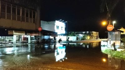 吉輦漁民連三晚守夜 防漲潮風雨夾擊加劇淹水