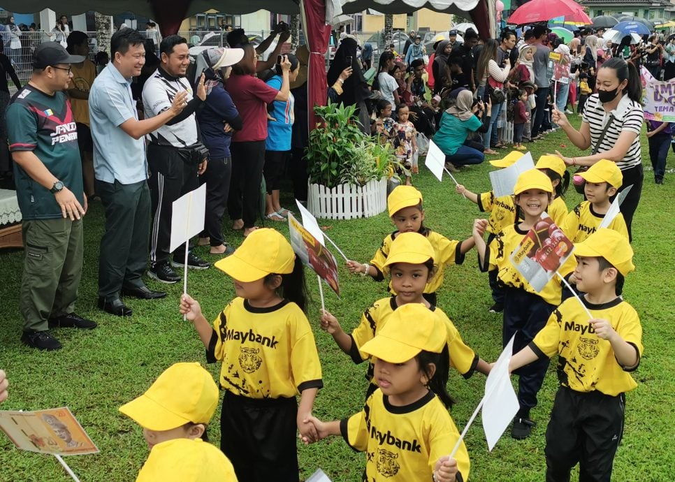 (大北马)逾千名威中区团结局幼儿园学童及家长聚集欢庆儿童节