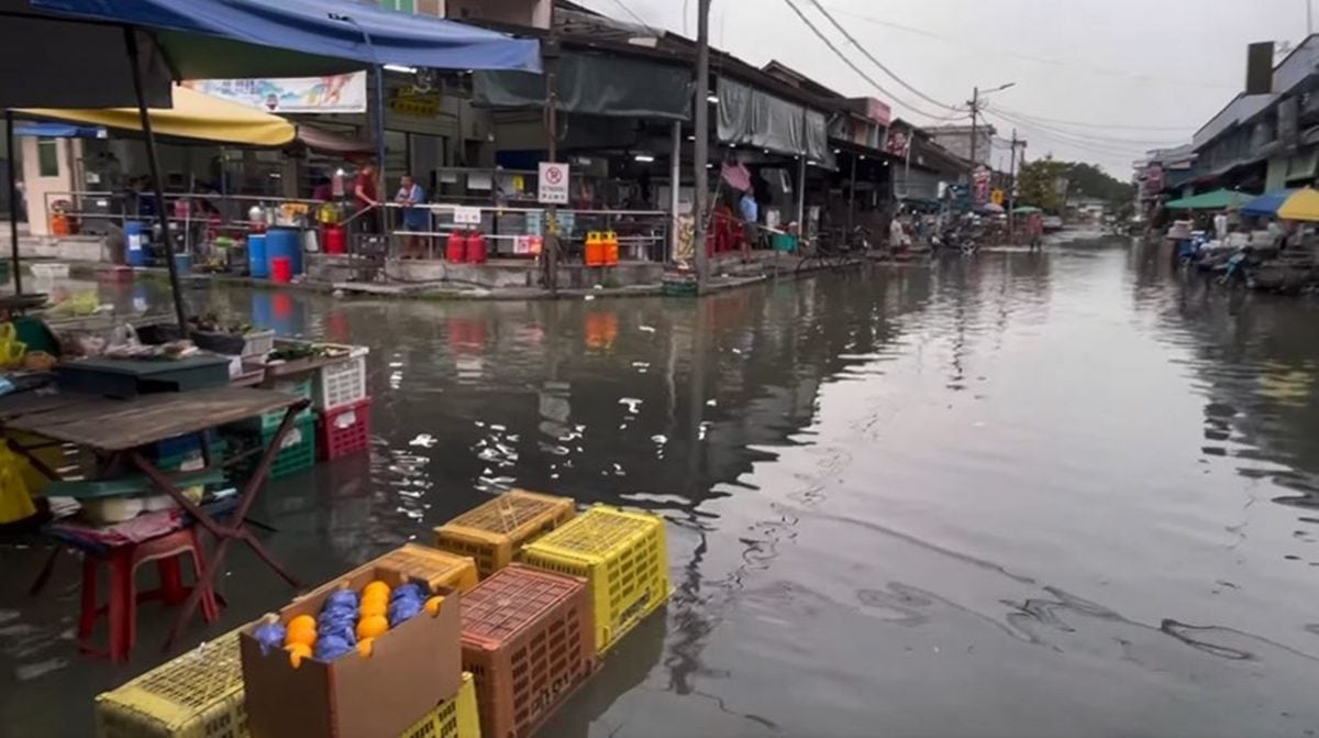 大涨潮凌晨袭十八丁 幸无大雨水位没更高