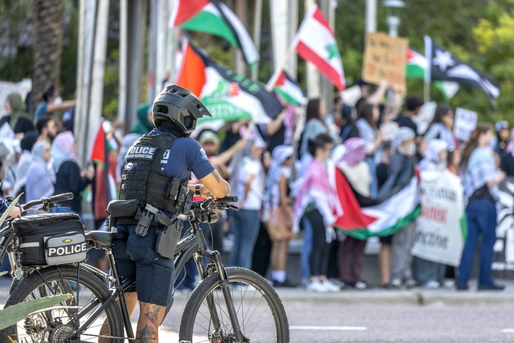 封面图与文  意大利 ITALY PROTEST ISRAEL GAZA CONFLICT:Protest in solidarity with the Palestinian people in Rome