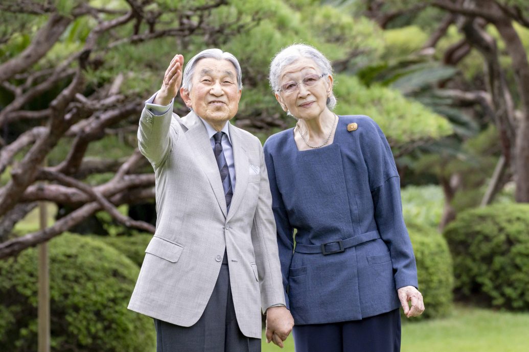 日本上皇后美智子90岁大寿 日皇德仁一家亲赴祝贺