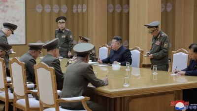 朝鲜半岛紧张局势升温 传金正恩召开最高国安会议