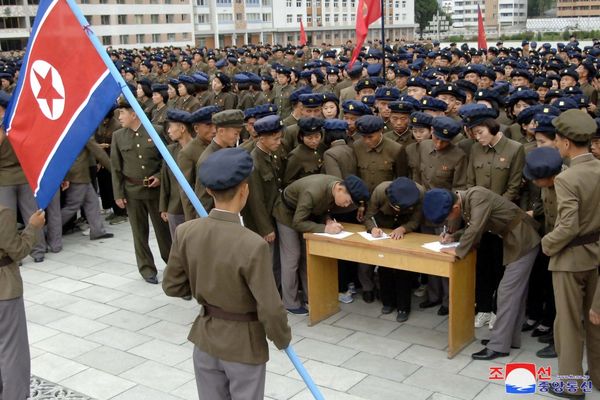 朝鲜指过去两天140万青年参军  官媒：准备消灭敌人