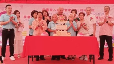 李顺贤：耗资20万 幸福村老人院装修完工