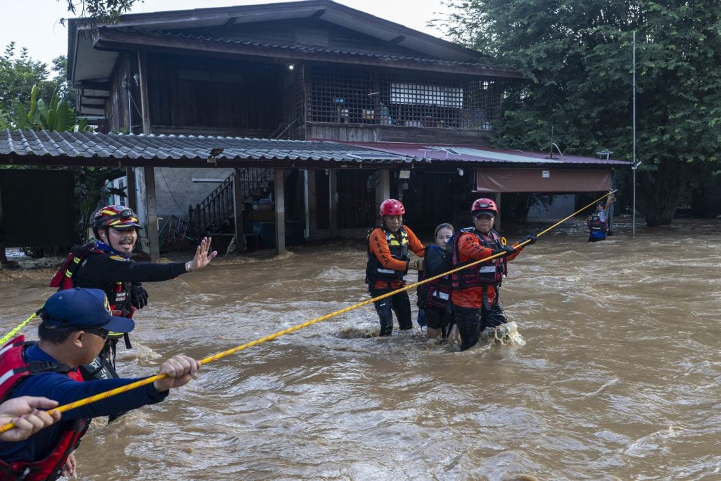 清迈雨歇  泰国中部地区  因水坝泄洪  面临洪水威胁