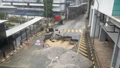 警方：維修地下水管   中央藝術坊沒路塌