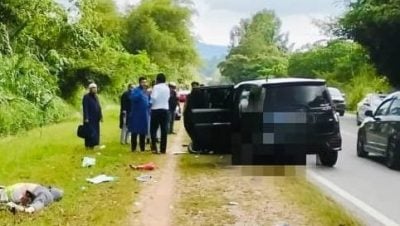 不慎闖反車道 老翁騎摩托超車被撞死