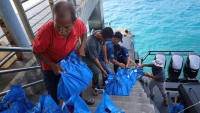 “季候風環島計劃”提供物資   助海島居民面對天氣挑戰