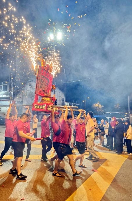 （已签发）柔：九皇大帝宝诞众神出游   龙引斗母宫热闹非凡