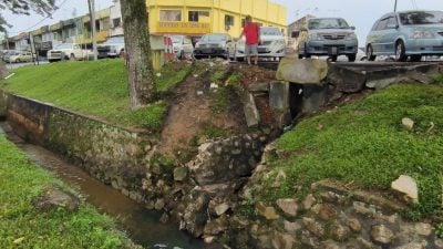 【民生特工隊】古來4巷危機四伏 客貨車倒頭栽入溝渠