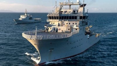 耗資2.6億紐西蘭軍艦 薩摩亞外海觸礁沉沒