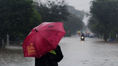 气象局：致雪隆闪电水灾   季风转变过渡期 下暴雨