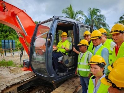 馬當11哩中公新舍建費700萬 . 砂政府已撥400萬 會續支持