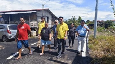 耗资15万令吉建设 . 甘榜希莱2新路通车