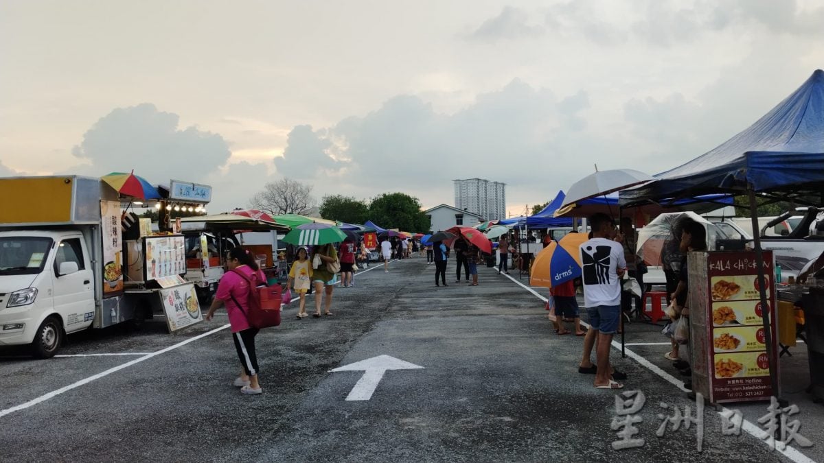 126夜市小贩重返新街场广场 望再创金宝夜市高峰