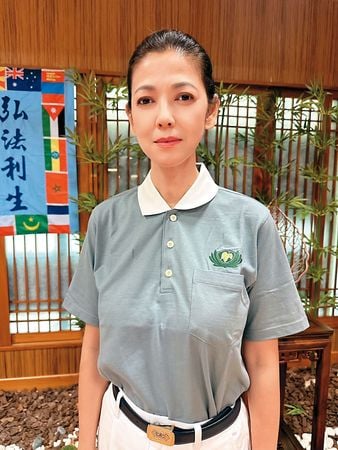 7岁陈明真暴瘦眼凸现身医院 回应大逆转健康状况