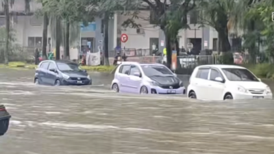 視頻｜馬路淹水都不怕 Perodua“三兄弟”悠閒駛過