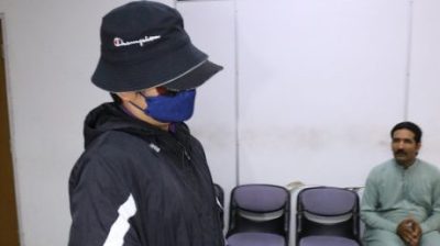 6歲女童被擄案|  31歲被告一如既往“全副武裝”現身法庭