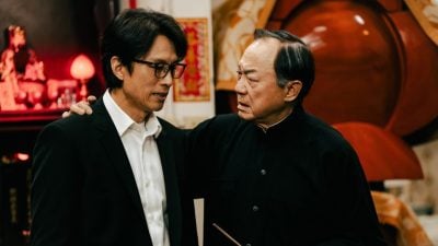 《破·地狱》上映优先场 挤下《Red One》登票房冠军