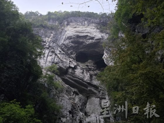 【中国】走进魔幻山城，领略重庆气势磅礴的大江大山